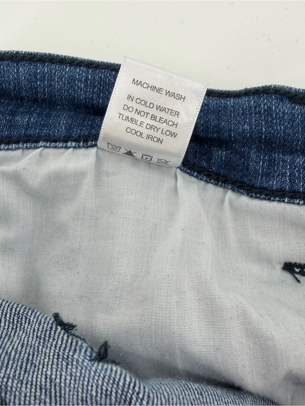 Judy Blue Sienna Distressed Raw Hem Skinny Jeans, Women's Size 9/29 - Picture 6 of 9